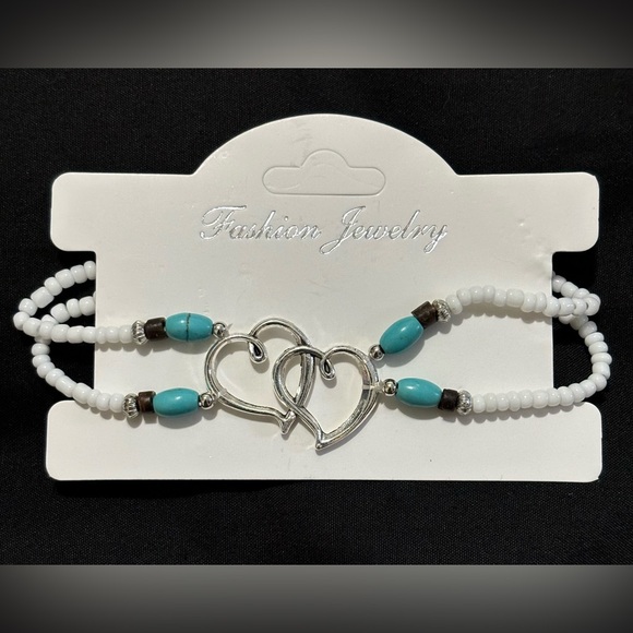 Jewelry - White & Silver Heart Bracelet